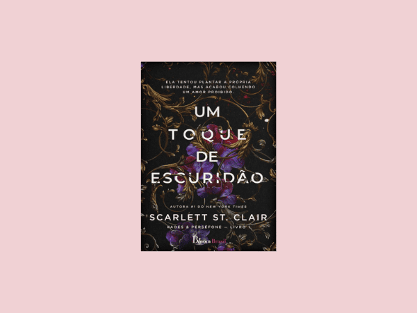 Um toque de escuridão escrito por Scarlett St. Clair #ilovelivros https://www.ilovelivros.com/